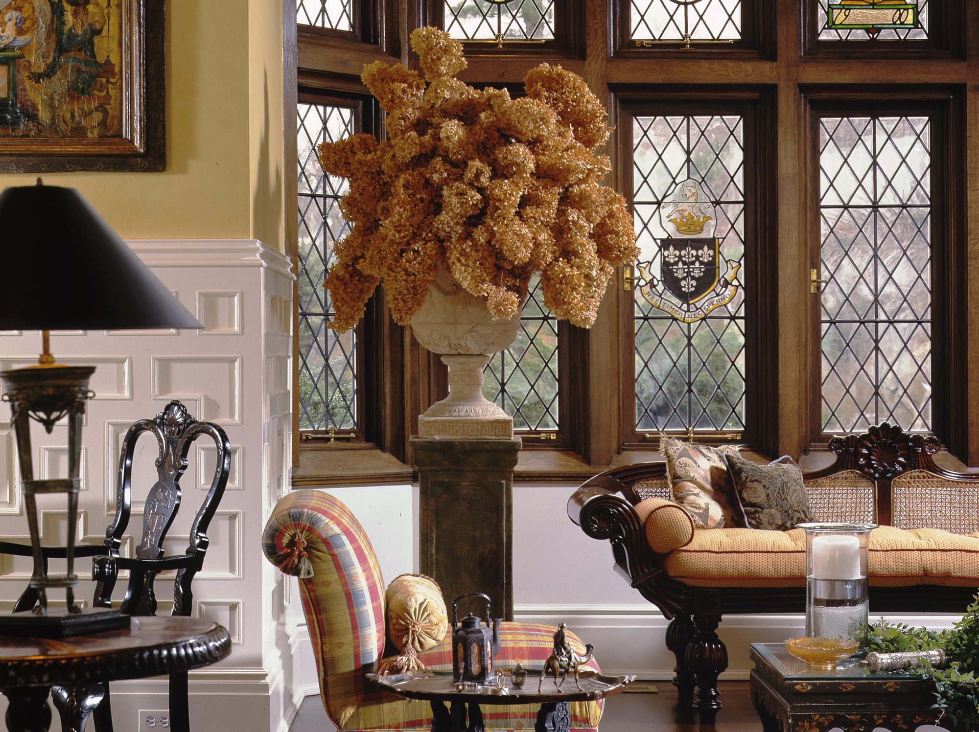Living Room Decor in Queen Anne Manor