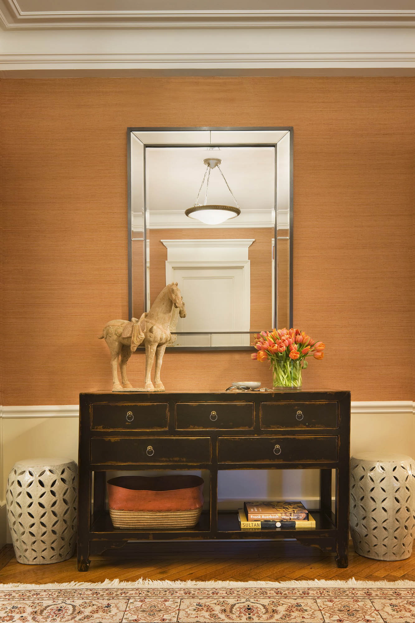 Modern New York City Apartment Decor